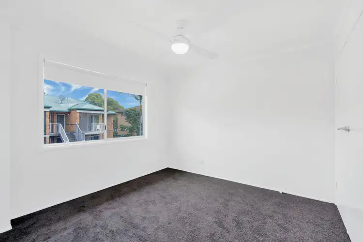 Sixth view of Homely unit listing, 5/10 Phillip Street, Labrador QLD 4215