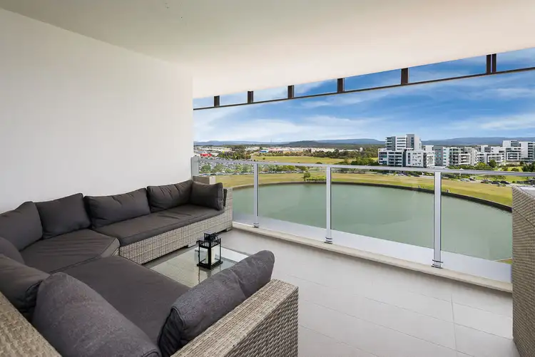 Main view of Homely unit listing, 2705/25-31 East Quay Drive, Biggera Waters QLD 4216