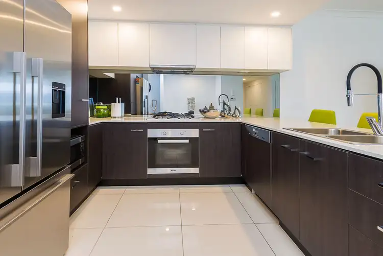 Second view of Homely unit listing, 2705/25-31 East Quay Drive, Biggera Waters QLD 4216
