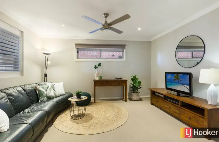 Sixth view of Homely house listing, 10 Pacific Grange, Beveridge VIC 3753