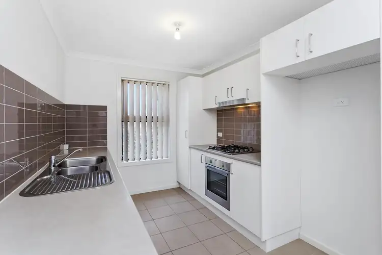 Sixth view of Homely townhouse listing, 18/7 Loveday Crescent, Casey ACT 2913