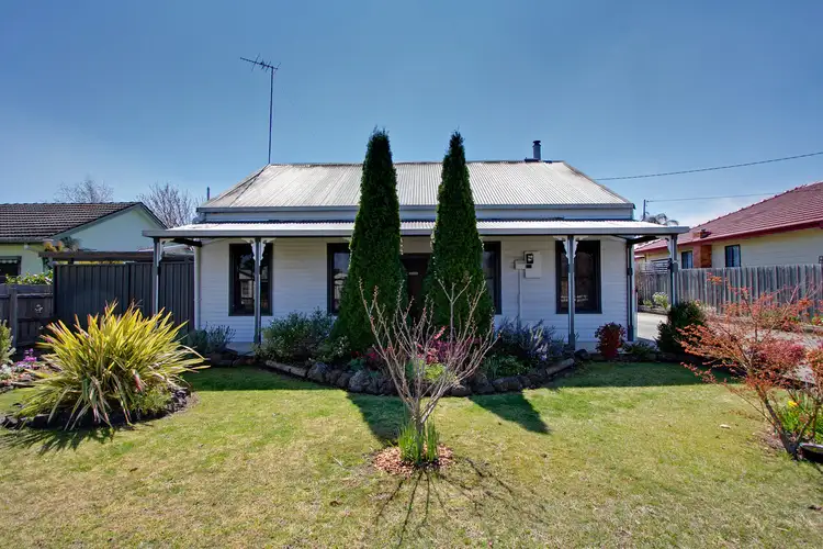 21 Jones Street, Stratford VIC 3862