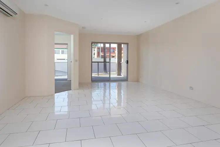 Fifth view of Homely unit listing, 2/30 Pacific Street, Batemans Bay NSW 2536