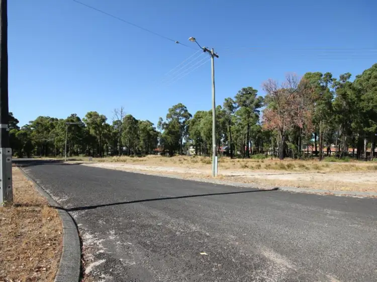 Fifth view of Homely land listing, 2 Cunningham Crescent, Collie WA 6225