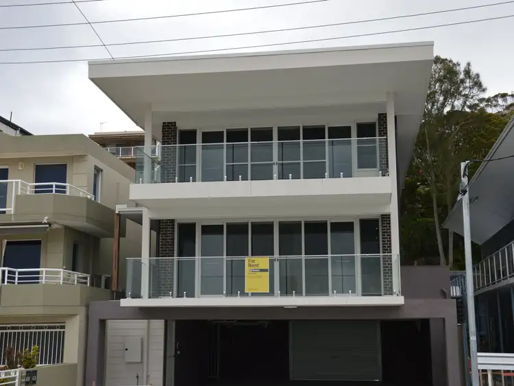 19 Victoria Parade, Nelson Bay NSW 2315