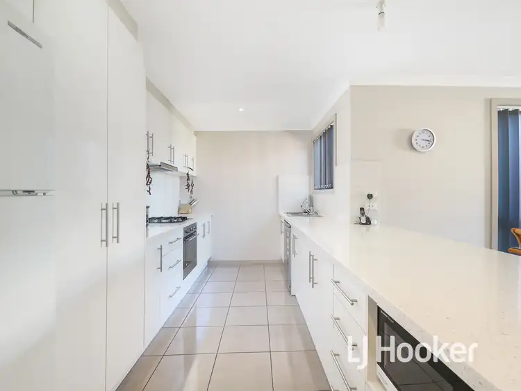 Fifth view of Homely house listing, 50 Viridian Avenue, Officer VIC 3809