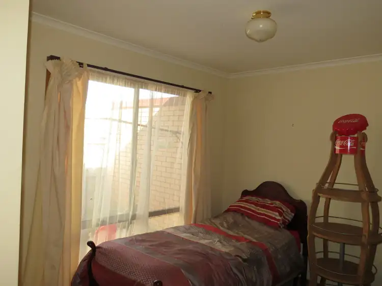 Fifth view of Homely unit listing, Unit 3/23 Taylor Street, Bairnsdale VIC 3875