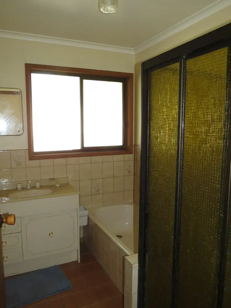 Seventh view of Homely unit listing, Unit 3/23 Taylor Street, Bairnsdale VIC 3875
