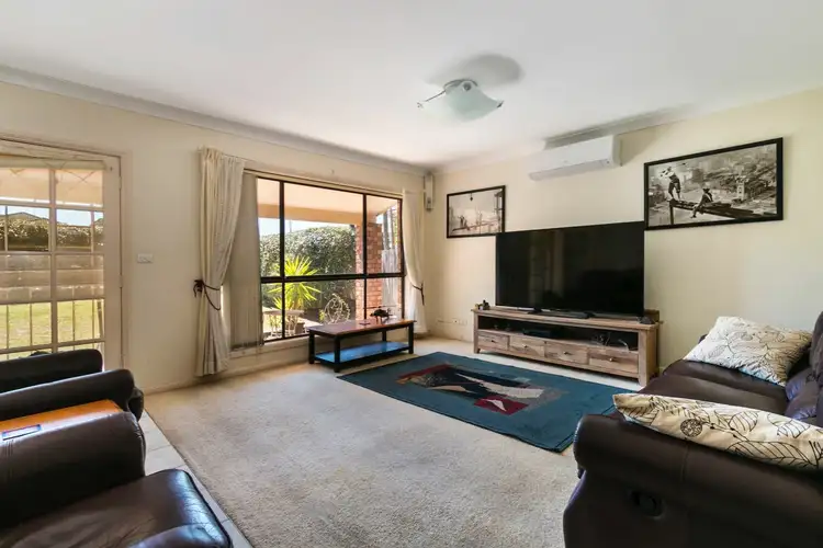 Second view of Homely house listing, 3 Giles St, Chifley NSW 2036