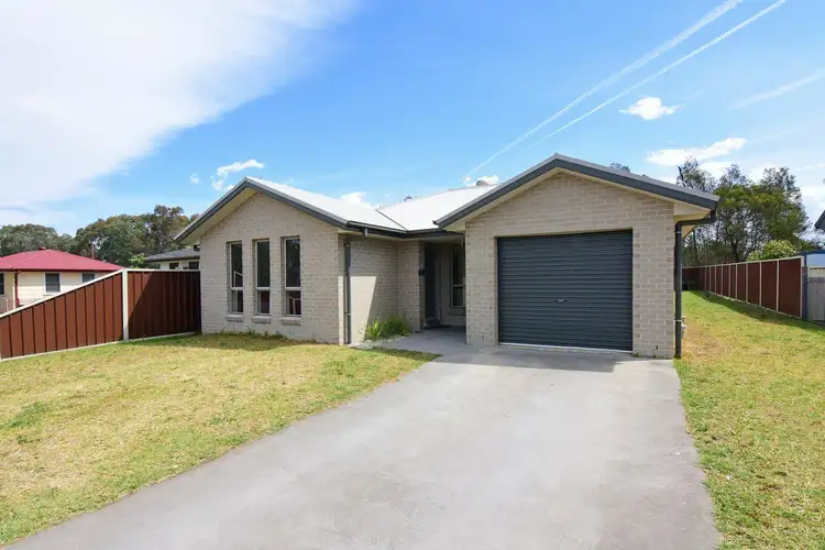 21 Stuart Street, Nowra NSW 2541