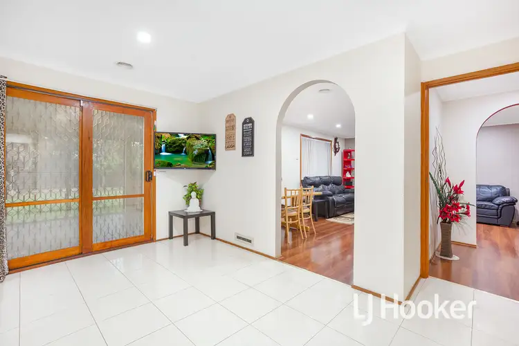 Fifth view of Homely house listing, 5 Kinloch Gardens, Endeavour Hills VIC 3802
