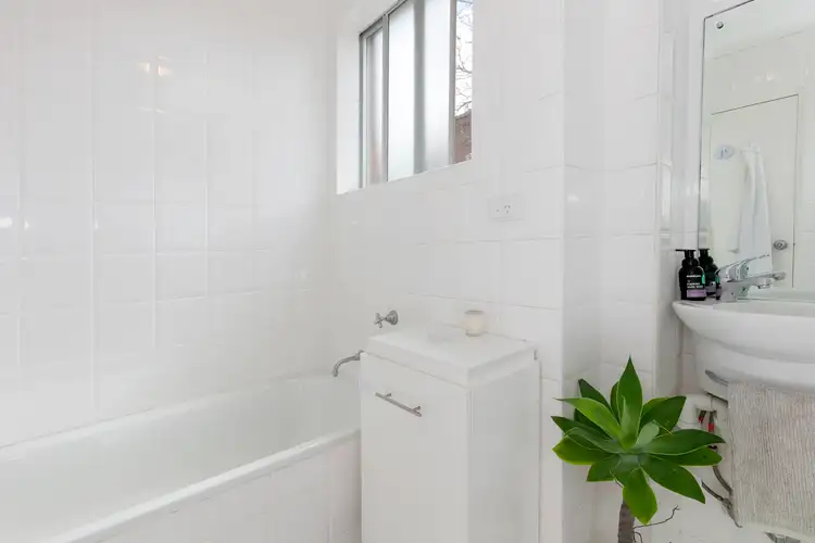Sixth view of Homely apartment listing, 13/96 Crown Road, Queenscliff NSW 2096