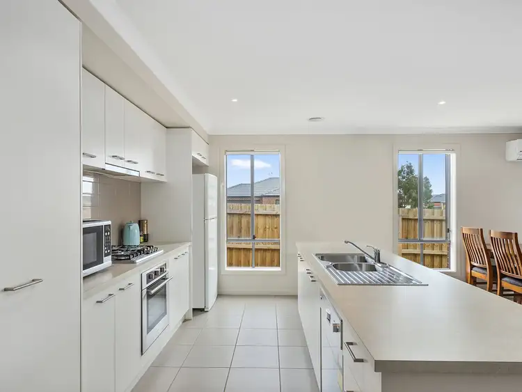 34 Border Collie Close, Curlewis VIC 3222
