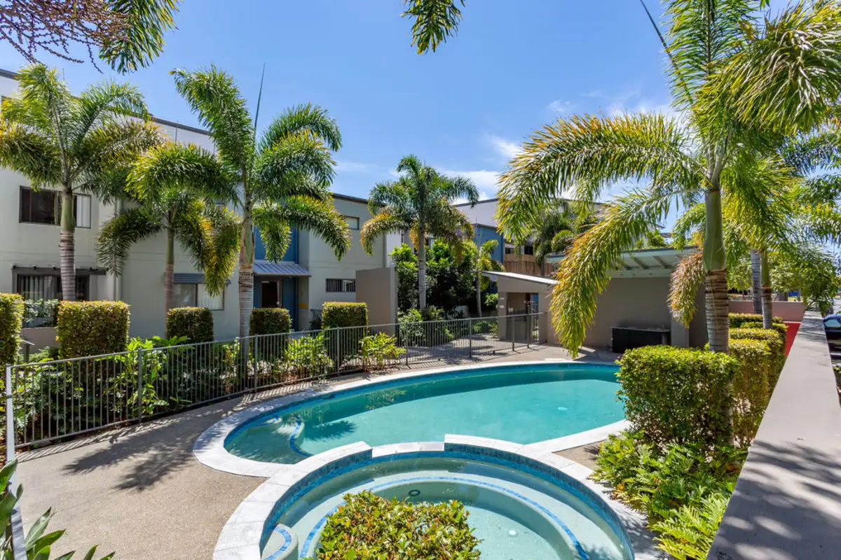 Main view of Homely unit listing, 33/2 Acacia Court, Robina QLD 4226