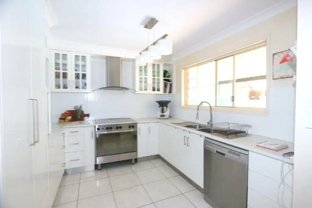 Main view of Homely house listing, 2 Wren Crt, Emerald QLD 4720