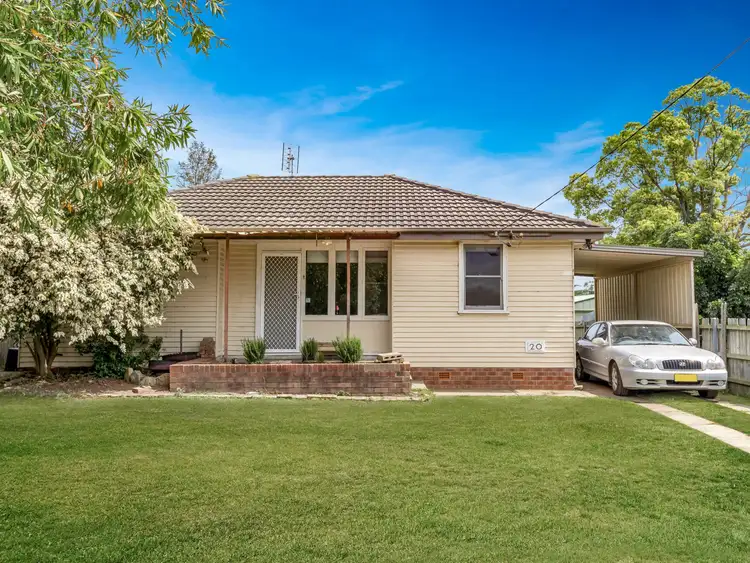 20 Segenhoe Street, Woodberry NSW 2322