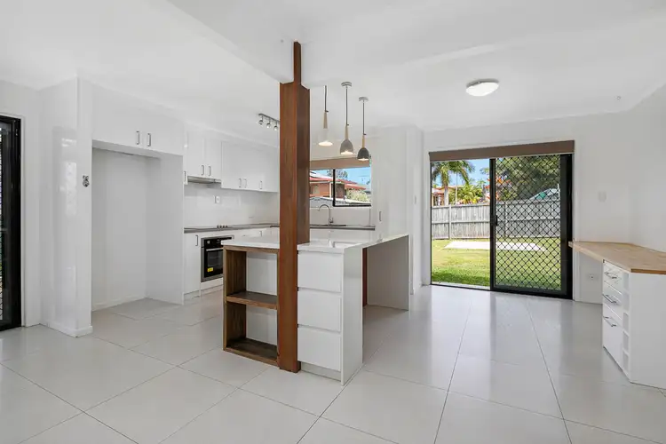 5 Blue Water Avenue, Thornlands QLD 4164