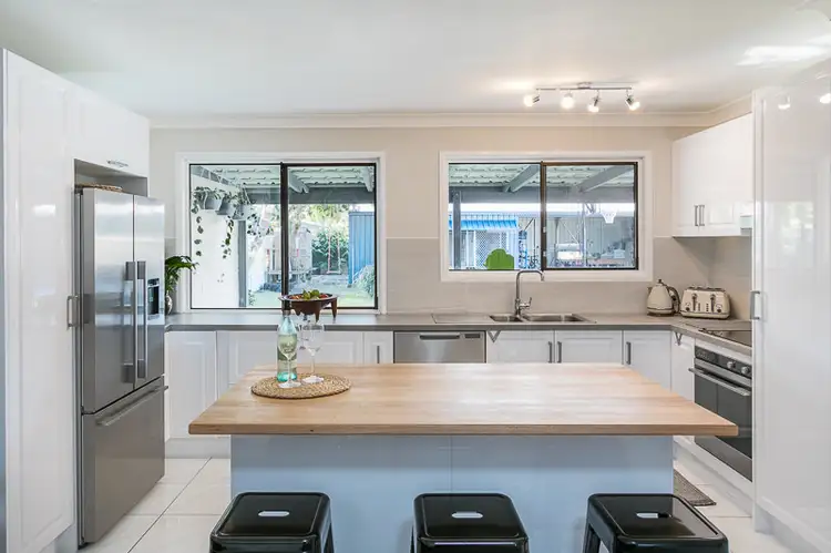 31 Boundary Street, Redland Bay QLD 4165