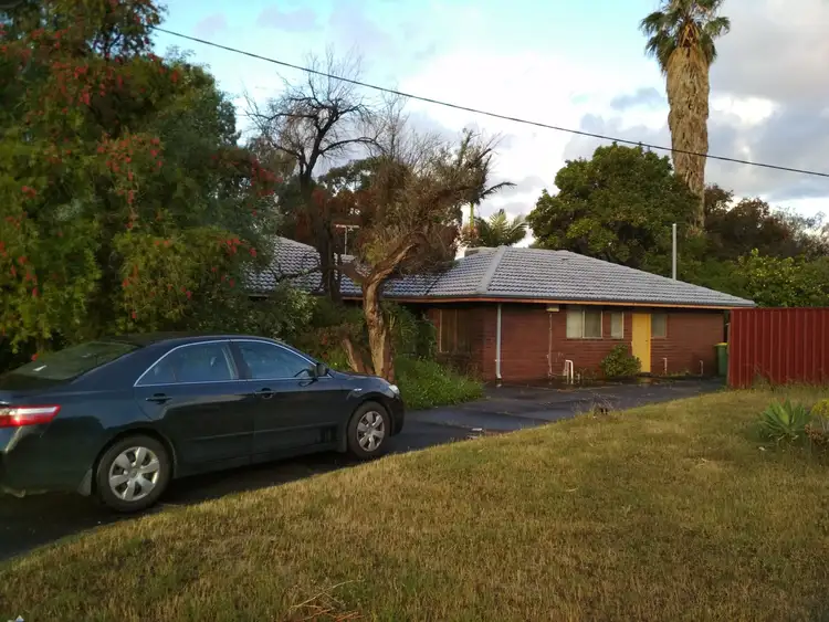 7 Oak Tree Court, Langford WA 6147