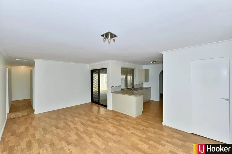 Sixth view of Homely house listing, 1 McMahon Court, Halls Head WA 6210