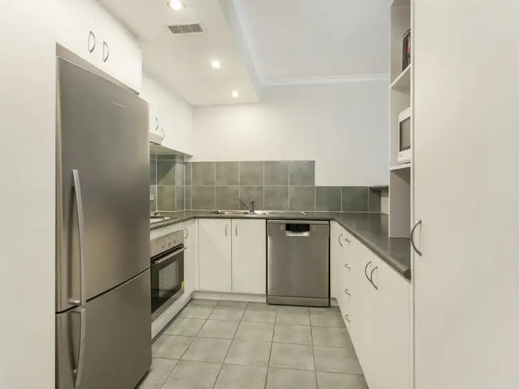 Fifth view of Homely house listing, 130/72 Wentworth Avenue, Kingston ACT 2604