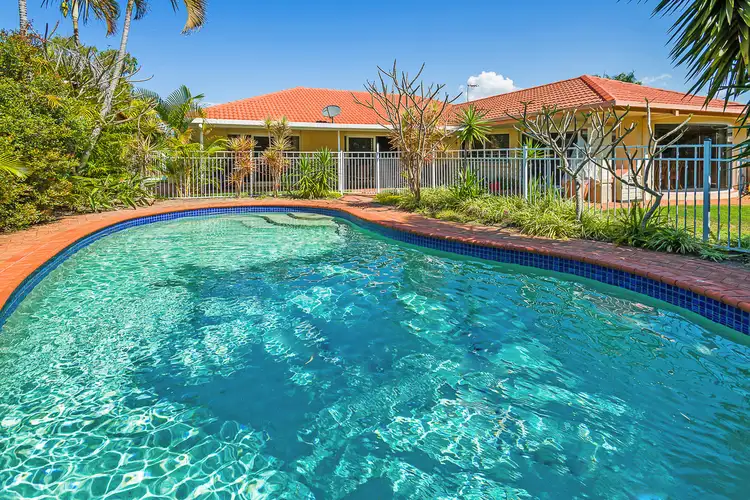 6 Audrey Avenue, Helensvale QLD 4212