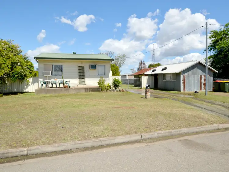 8 Victoria Street, Singleton NSW 2330
