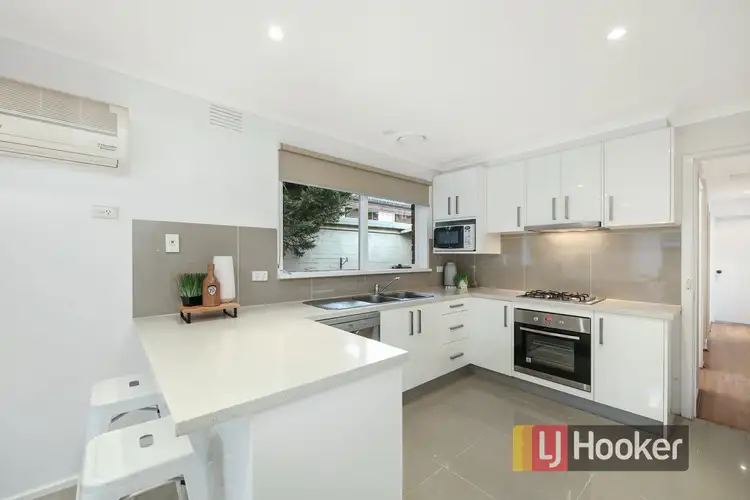 Fifth view of Homely unit listing, 1/32 Monteith Crescent, Endeavour Hills VIC 3802