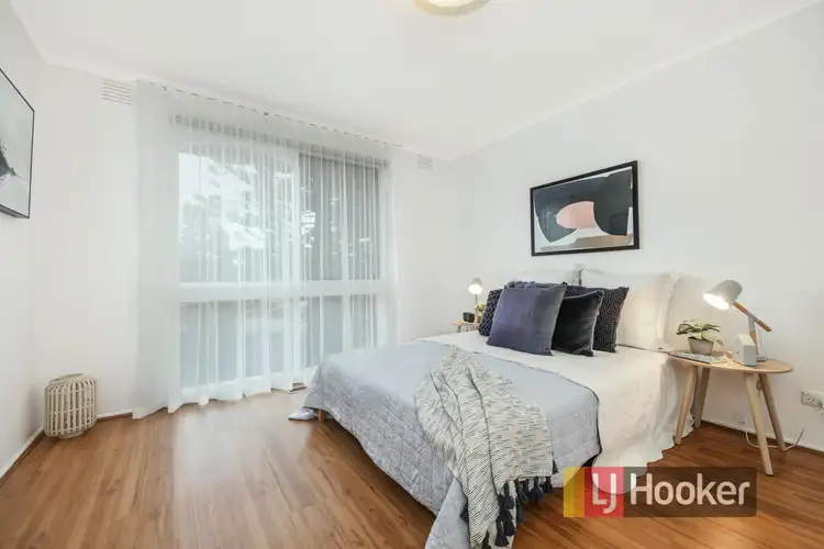 Sixth view of Homely unit listing, 1/32 Monteith Crescent, Endeavour Hills VIC 3802