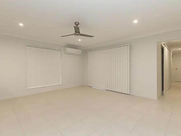 Sixth view of Homely house listing, 1 Oasis Court, Marsden QLD 4132