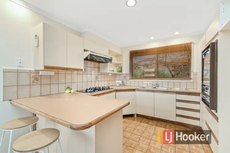 Fifth view of Homely house listing, 10 Little Boy Rise, Endeavour Hills VIC 3802