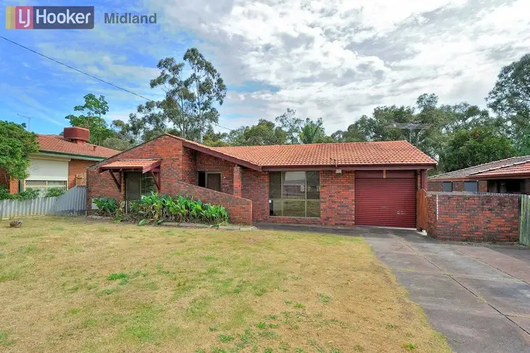 80 Markham Way, Swan View WA 6056
