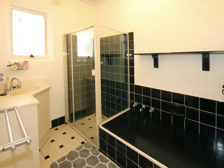 Fifth view of Homely house listing, 15 Carbenet Drive, Hackham SA 5163