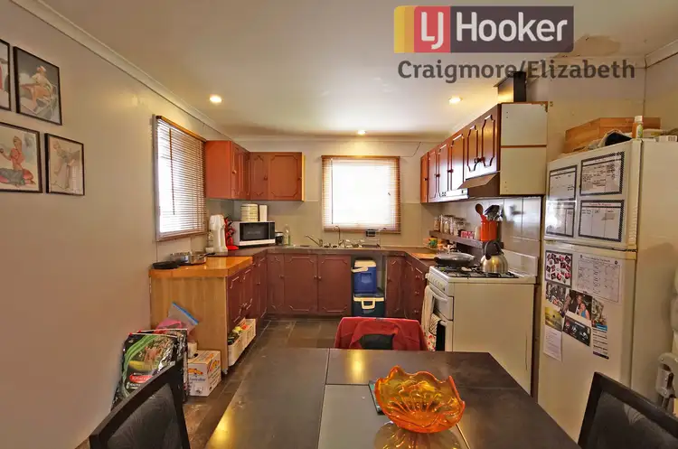 Fifth view of Homely house listing, 2 Eringa Court, Craigmore SA 5114