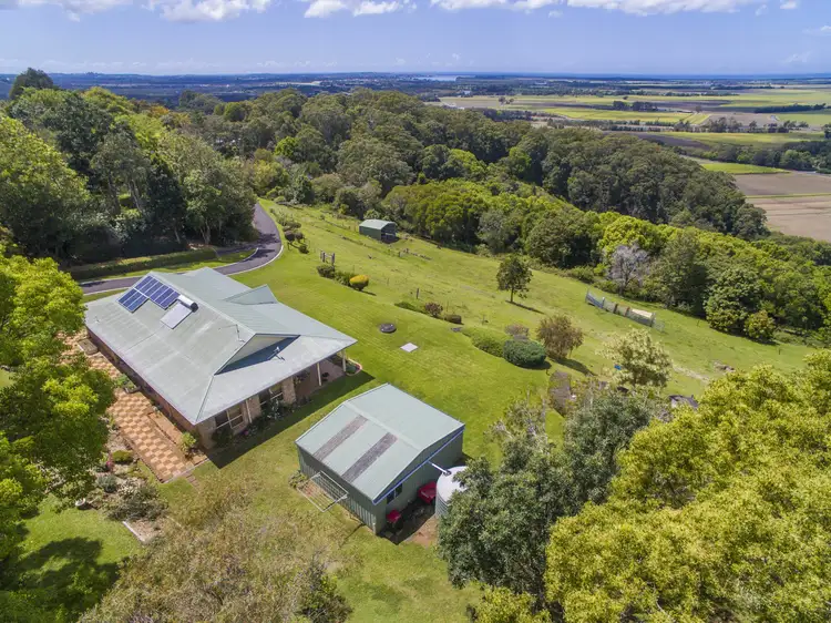 25 Towalbyn Place, Uralba NSW 2477