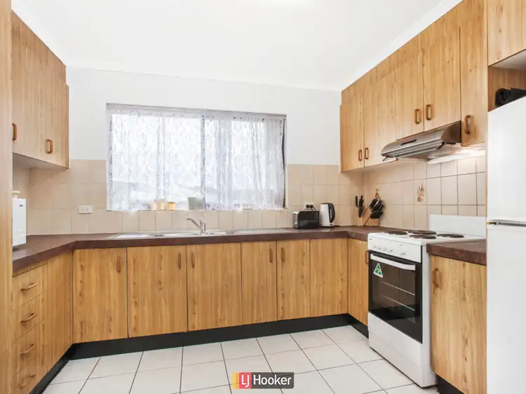 Second view of Homely townhouse listing, 2/18 Thurlow Place, Belconnen ACT 2617