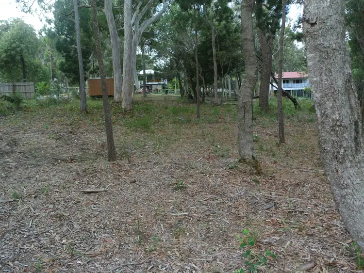 19-21 Morwong Street, Macleay Island QLD 4184