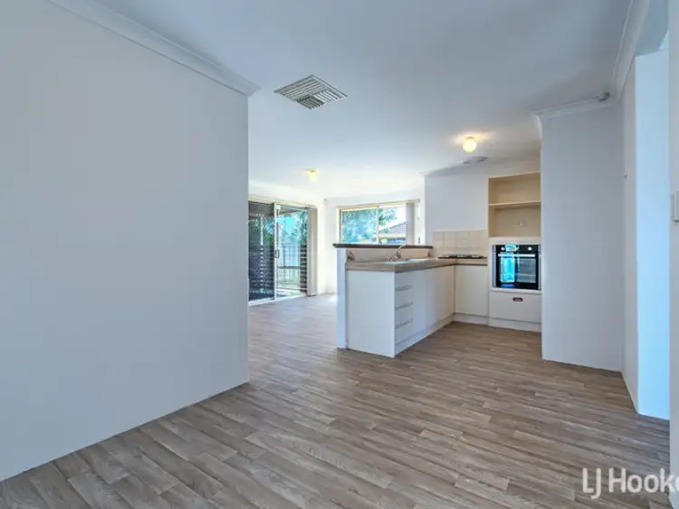 Fourth view of Homely house listing, 6 Akma Court, Maddington WA 6109