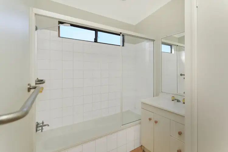 Fifth view of Homely other listing, 68 Spoonbill Crescent, Sutton NSW 2620