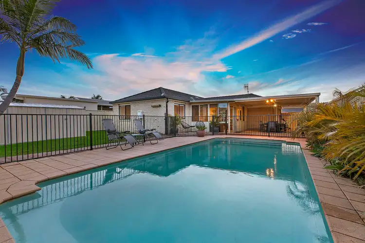 6 Jacana Close, Tumbi Umbi NSW 2261
