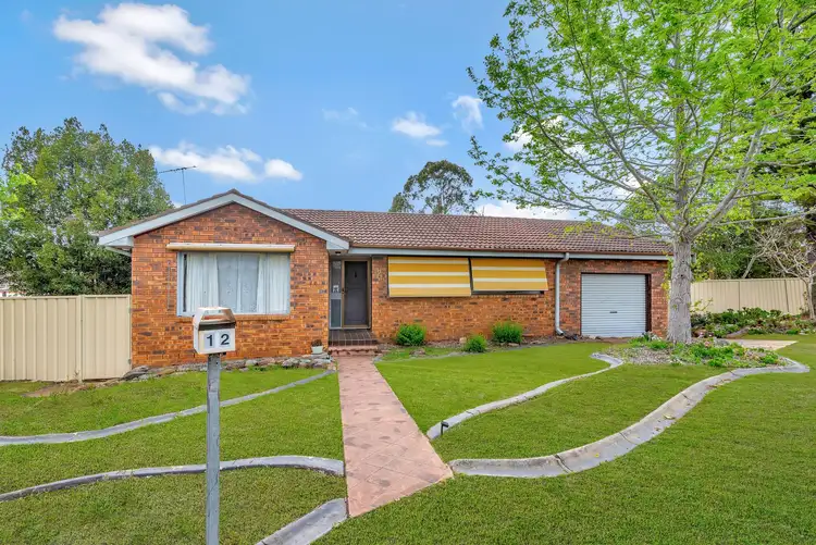 12 Weemala Crescent, Bradbury NSW 2560