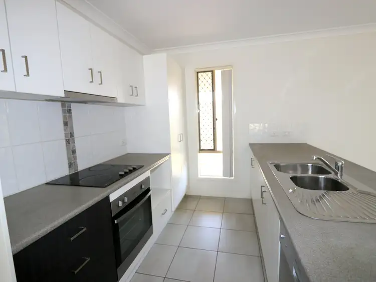 Sixth view of Homely house listing, 35 Lakeside Drive, Emerald QLD 4720