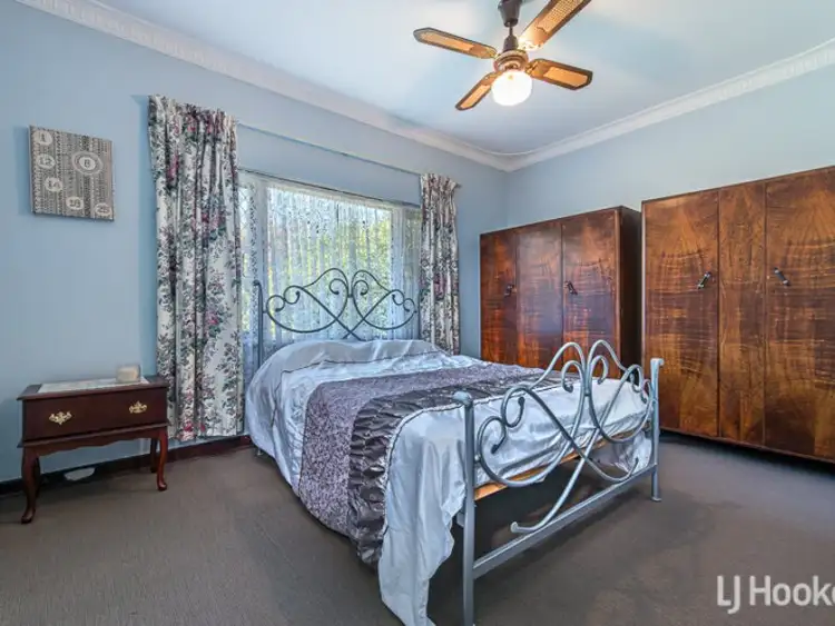 Seventh view of Homely house listing, 11 Wynyard Way, Thornlie WA 6108