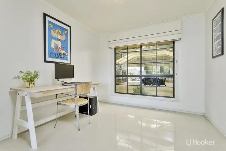 Fifth view of Homely house listing, 7 Mokhtar Drive, Hoppers Crossing VIC 3029