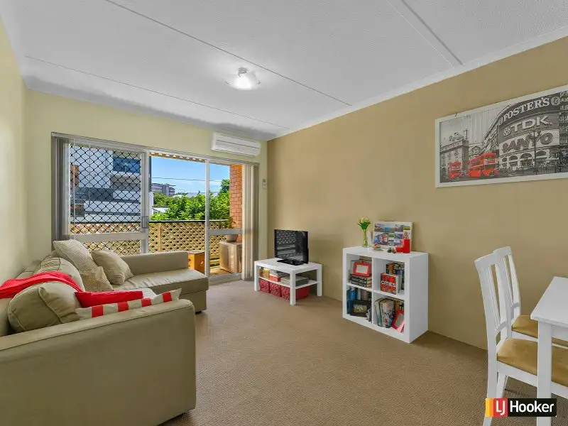 Main view of Homely unit listing, 4/52 Union Street, Nundah QLD 4012