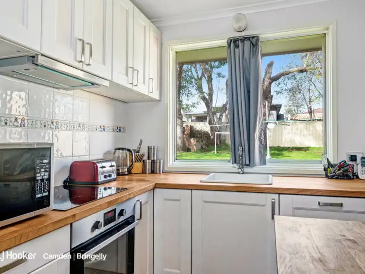 Fifth view of Homely house listing, 31 Engesta Avenue, Camden NSW 2570