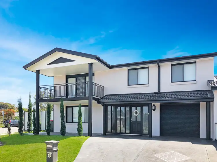 Second view of Homely semi-detached listing, 1/27 Marlowe Road, Bateau Bay NSW 2261