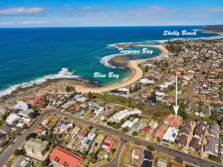 Third view of Homely townhouse listing, 6/156 Ocean Parade, Blue Bay NSW 2261