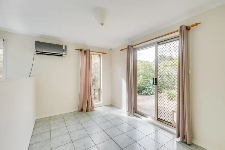 Sixth view of Homely house listing, 5 Bushby Place, Holt ACT 2615
