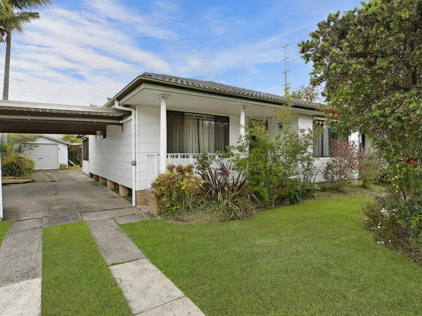 Main view of Homely house listing, 15 Yimbala Street, Killarney Vale NSW 2261